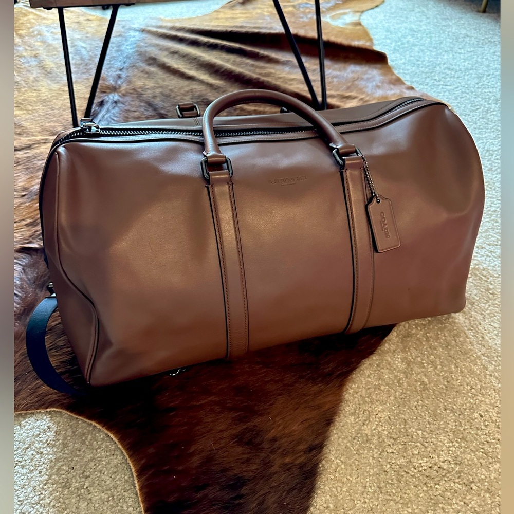 LIKE NEW- Coach Brown Leather Venturer BagTravel